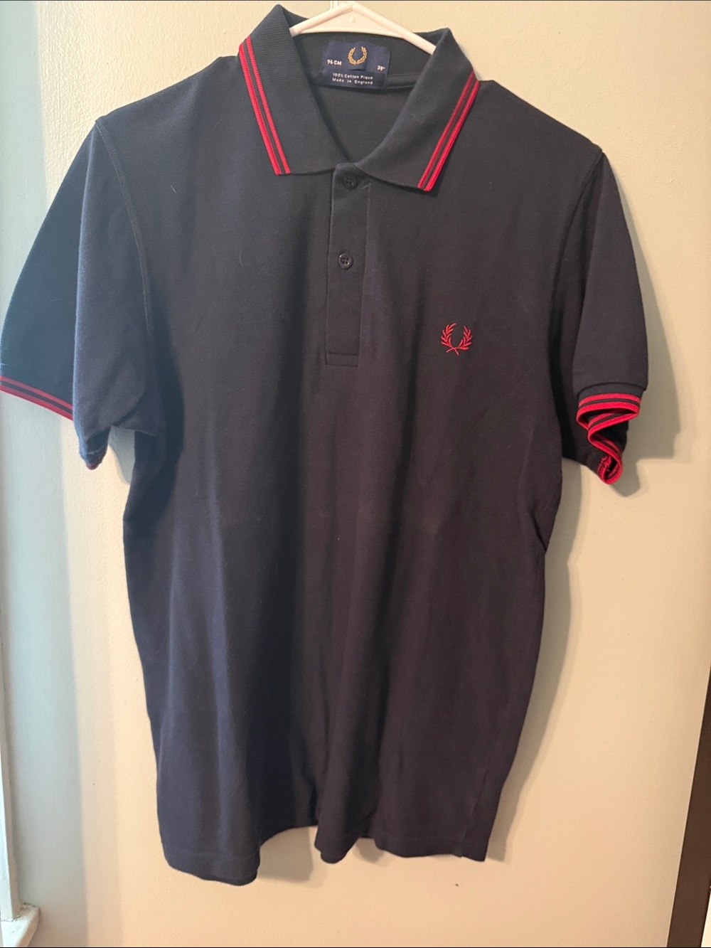Fred Perry made in England 38”